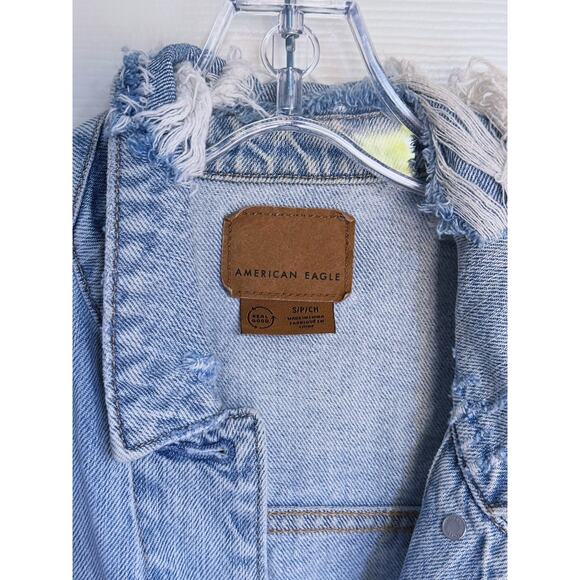 American Eagle Cropped Denim Boyfriend Jacket Raw Hem Distressed Small Y2K Fall - Picture 5 of 6